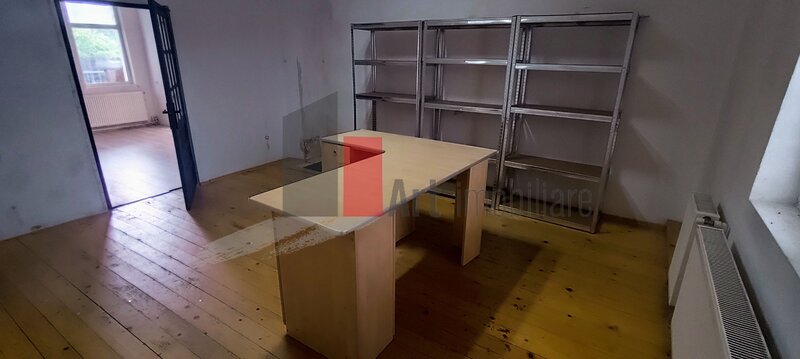 Bucurestii Noi casa de inchiriat/ spatiu comercial